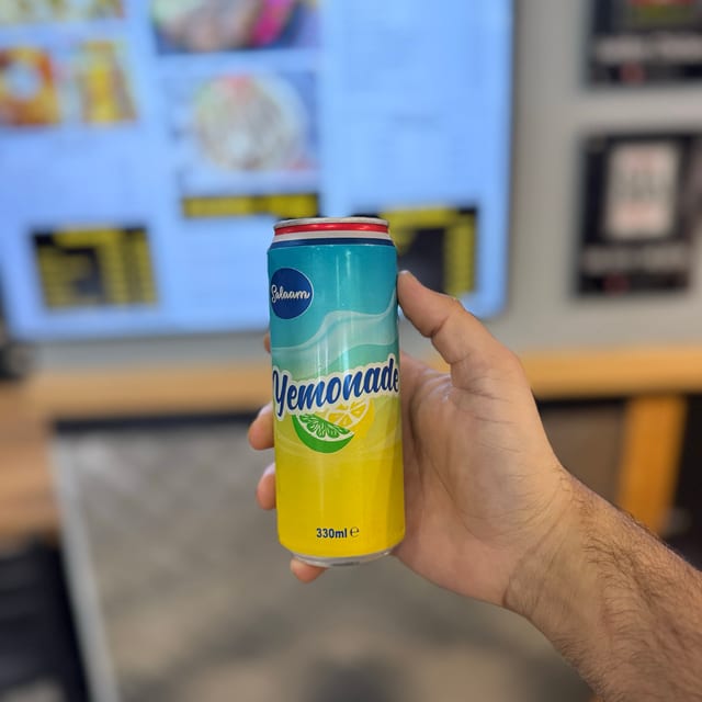 Yemonade.